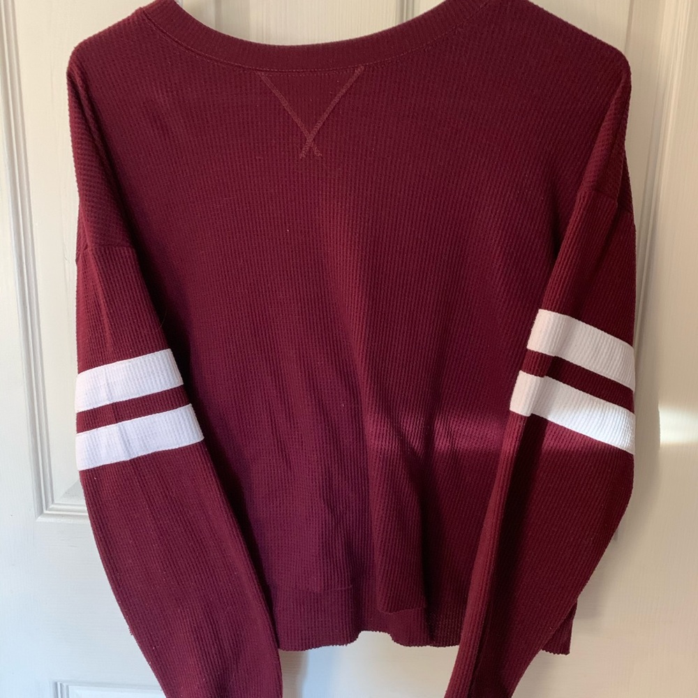 Hollister long sleeve t-shirt